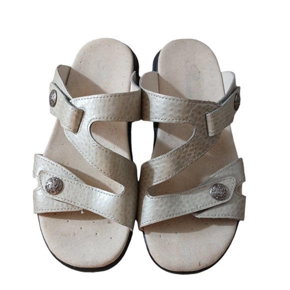PROPET Silver Leather Orthopedic Sandals size 6.5 - Picture 2 of 12